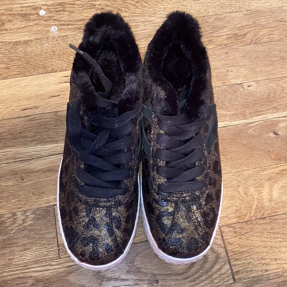 Tretorn Callie Animal Print Sneaker - Picture 2 of 5